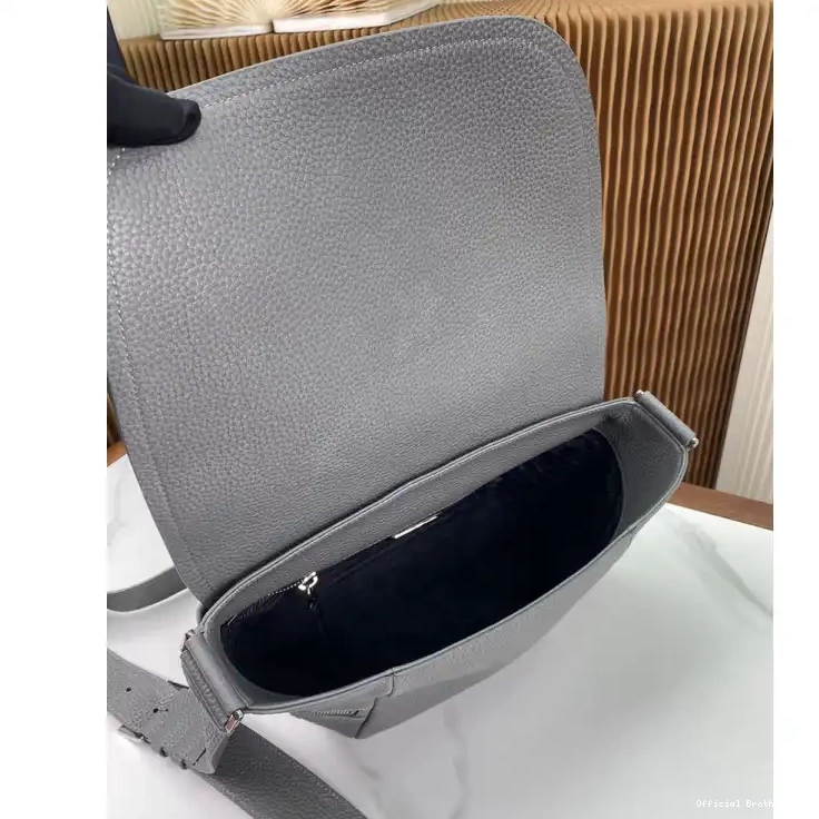 Official Brother Sam 2312YA0038 Prada Bags 0806